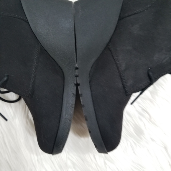 WHITE MOUNTAIN Black Suede Wedge Booties SIZE 8.5M, With Laces. - Picture 9 of 16